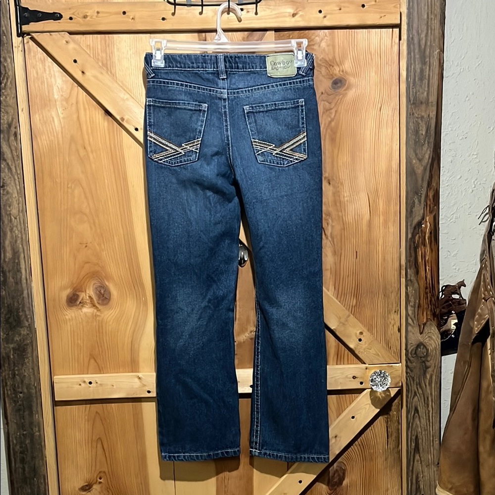 Classic Blue Bootcut Jeans with Decorative Stitching